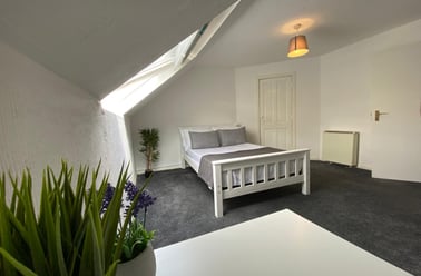 Palmerston Road, Southsea, Portsmouth - Image 3