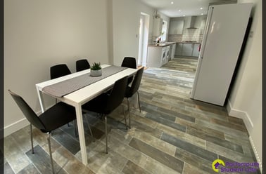 Montgomerie Road, University of Portsmouth, Portsmouth - Image 3