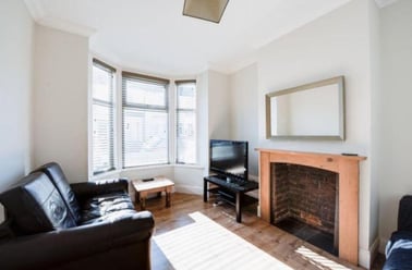 Hunter Road, Southsea, Portsmouth - Image 2