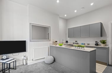 Bedford Park Villas, Greenbank, Plymouth - Image 3