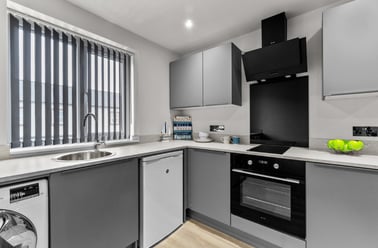 Bedford Park Villas, Greenbank, Plymouth - Image 3