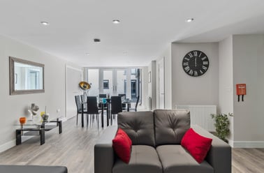 Bedford Terrace, North Hill, Plymouth - Image 3