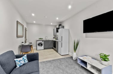 Bedford Park Villas, Greenbank, Plymouth - Image 3