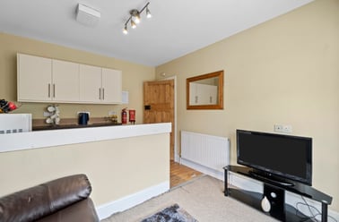 Sefton Avenue, Lipson, Plymouth - Image 3