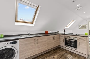 North Hill, Plymouth - Image 2