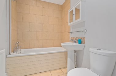 Bedford Terrace, North Hill, Plymouth - Image 3