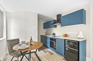 North Hill, Plymouth - Image 3