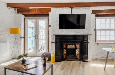 Amity Place, North Hill, Plymouth - Image 3