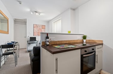 Bedford Terrace, North Hill, Plymouth - Image 3