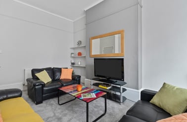 Whitefield Terrace, Greenbank, Plymouth - Image 3