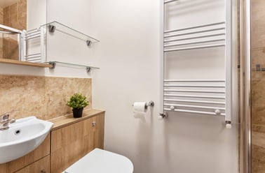 Cowley Street, Near university, Derby - Image 3