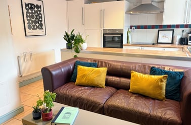 Hutchinson Green, City centre, Nottingham - Image 2