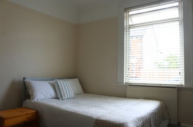 Marle Hill Road, Francis Close Hall, Cheltenham - Image 2