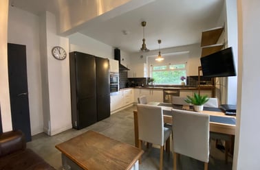 Egerton road, Fallowfield, Manchester - Image 2