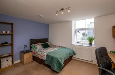 22-24 Mutley Plain, Mutley plain, Plymouth - Image 3