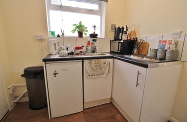 Victoria Road North, Southsea, Portsmouth - Image 3