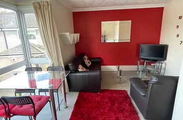 Dolphin Close, St johns, Worcester - Image 2