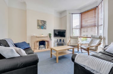 Pantygwydr Road, Brynmill, Swansea - Image 2