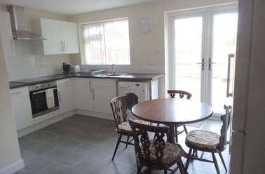 Sir Henry Parkes Road, Canley, Coventry - Image 2