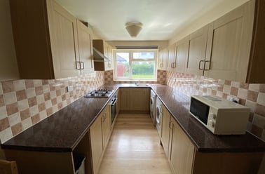 Newport View, Burley, Leeds - Image 2