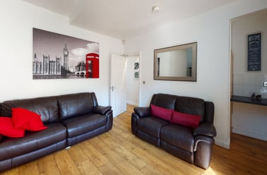 Wellington Street, City centre, Nottingham - Image 3