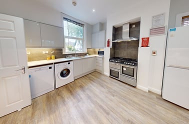 Addison Street, Arboretum, Nottingham - Image 3