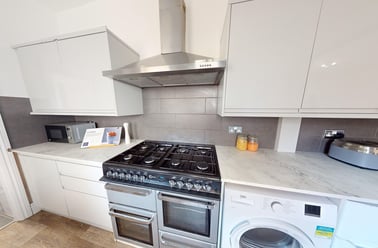 Watkin Street, City Centre, Nottingham - Image 2