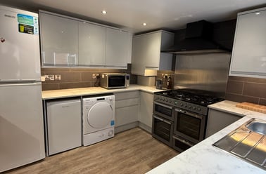 Rothesay Avenue, Lenton, Nottingham - Image 2