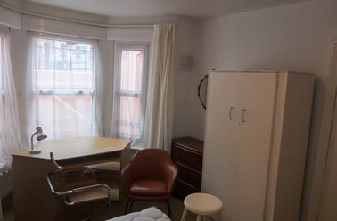 Queens Park Road, Elm Grove, Brighton - Image 2