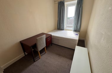 13 Benvie Road, West end, Dundee - Image 2