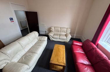 13 Panmure Street, City centre, Dundee - Image 2