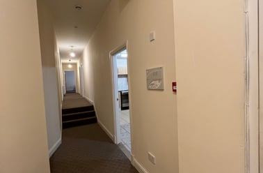 18 Whitehall Crescent, City centre, Dundee - Image 3