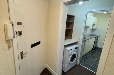 Cleghorn Street, West end, Dundee - Image 3