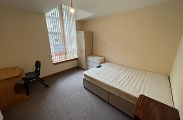 Coutties Wynd, City centre, Dundee - Image 3