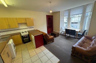 11 Whitehall Street, City centre, Dundee - Image 3