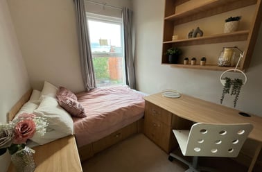 Providence Avenue, Rampart Road, Leeds - Image 3