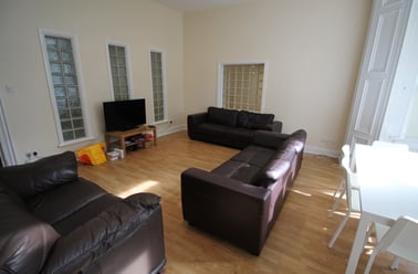 Osborne Road , Jesmond, Newcastle - Image 2