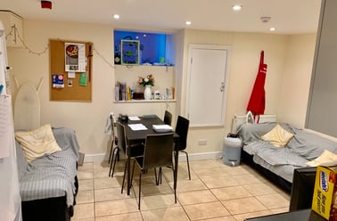 York Place, Southville, Bristol - Image 3