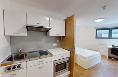 Pitt Street, Newcastle Upon Tyne, Newcastle - Image 2