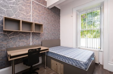 Leazes Terrace, Newcastle Upon Tyne, Newcastle - Image 3