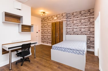 Leazes Terrace, Newcastle Upon Tyne, Newcastle - Image 2