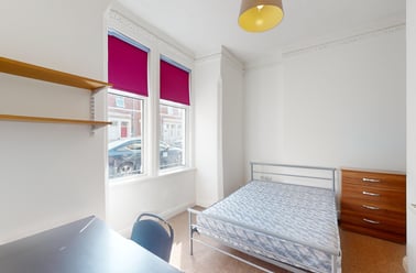 Croydon Road, Arthurs Hill, Newcastle - Image 2