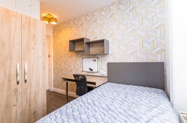 Leazes Terrace, Newcastle Upon Tyne, Newcastle - Image 3