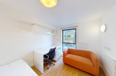 Pitt Street, Newcastle Upon Tyne, Newcastle - Image 2