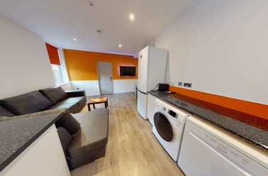 Thornhill Crescent, Thornhill, Sunderland - Image 3