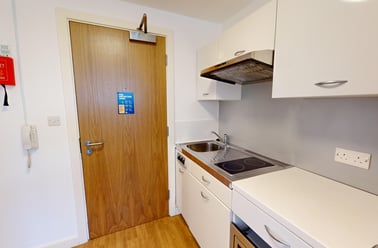 Pitt Street, Newcastle Upon Tyne, Newcastle - Image 2