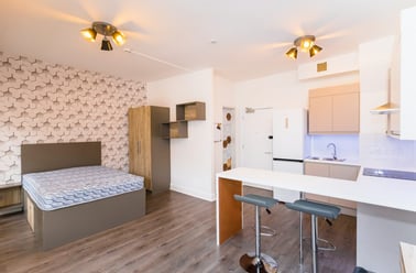 Leazes Terrace, Newcastle Upon Tyne, Newcastle - Image 2