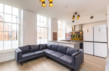 Leazes Terrace, Newcastle Upon Tyne, Newcastle - Image 3