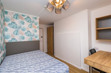 Leazes Terrace, Newcastle Upon Tyne, Newcastle - Image 2