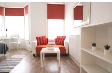 High Road Leytonstone, Stratford, London - Image 3